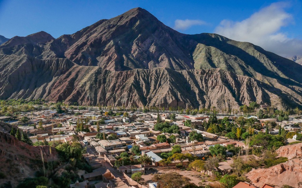 Vilarejo de Purmamarca na Argentina