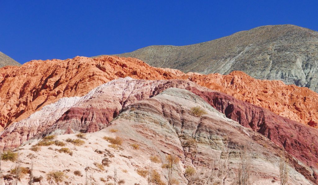 Montanha Cerro Siete Colores em Purmamarca