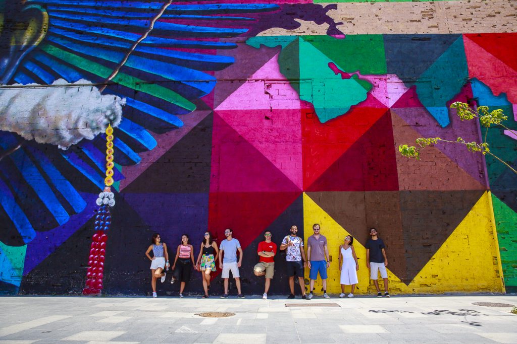 Mural do Kobra no Boulevard Olímpico