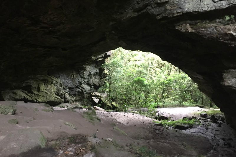 gruta_dos_tres_arcos_ibitipoca gruta_dos_tres_arcos_ibitipoca
