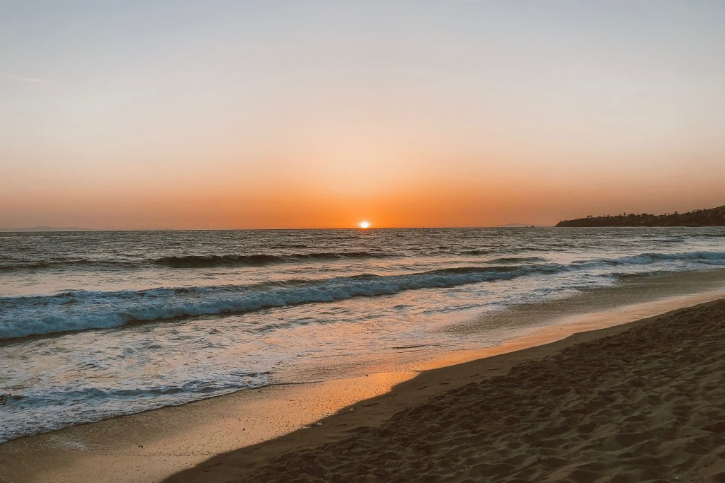 Pôr do sol inesquecível em Laguna Beach