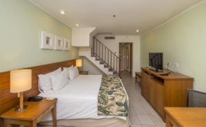 Suite do Hotel Promenade Angra