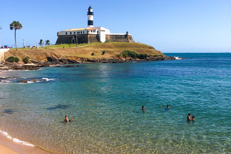 o que fazer em salvador praia