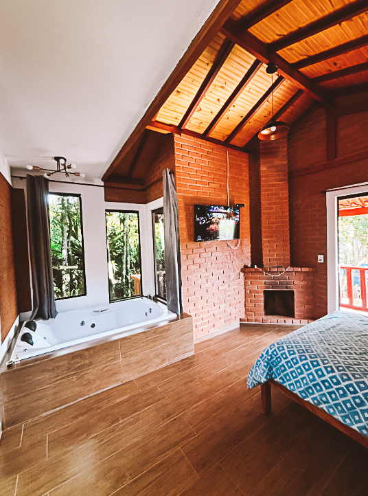 chale com hidromassagem ibitipoca