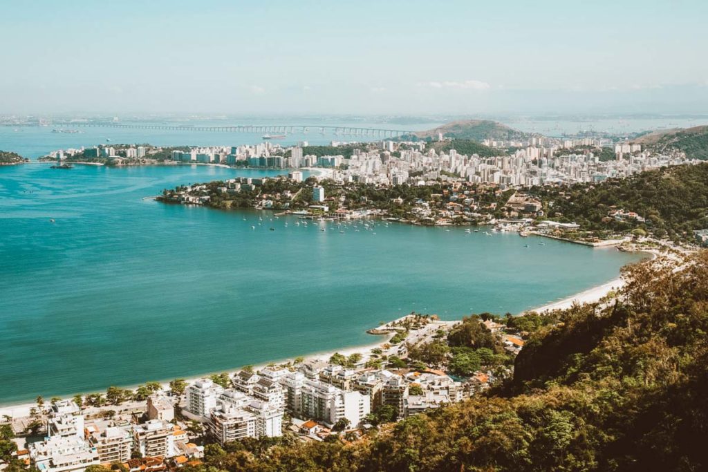 Casamento na Igreja de Porciúncula e Clube Português Niterói, Rio de Janeiro