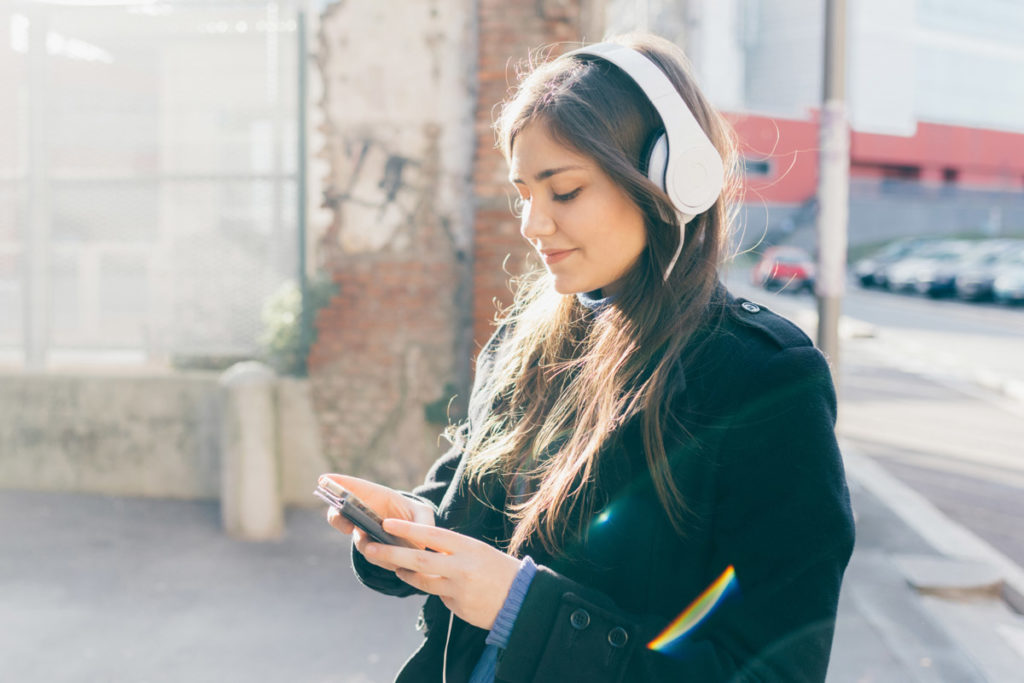 fone de ouvido para viajar