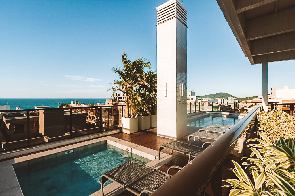 Airbnb Bombinhas 2026: 10 casas e apartamentos de temporada mais incríveis