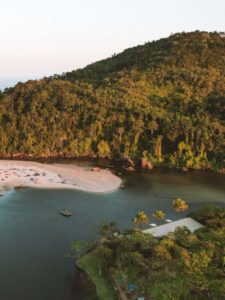 cropped-melhores-praias-ubatuba-foto-breno-madeira3.jpg