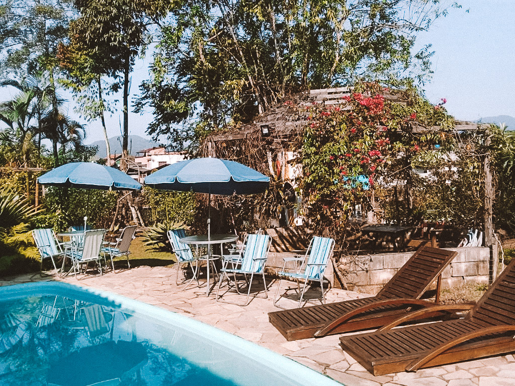 pousadas em ubatuba para casais baratas