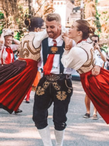 muita-festividade-e-danca-na-bauernfest-2022