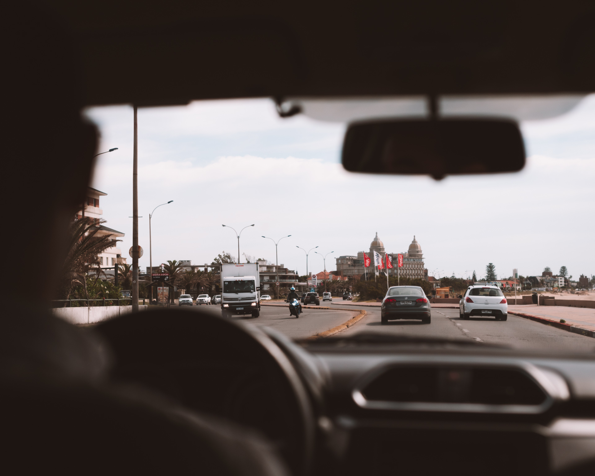 Aluguel de carro no Uruguai: vale a pena? quanto custa? qual a melhor locadora?