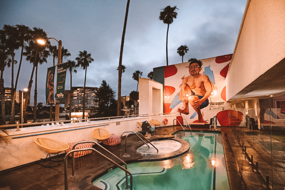 onde ficar em los angeles barato the kinney hotel