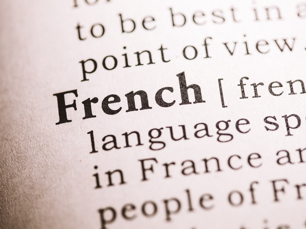 como aprender francês rápido