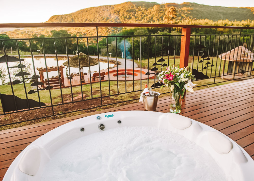 cabanas na serra gaucha com banheira