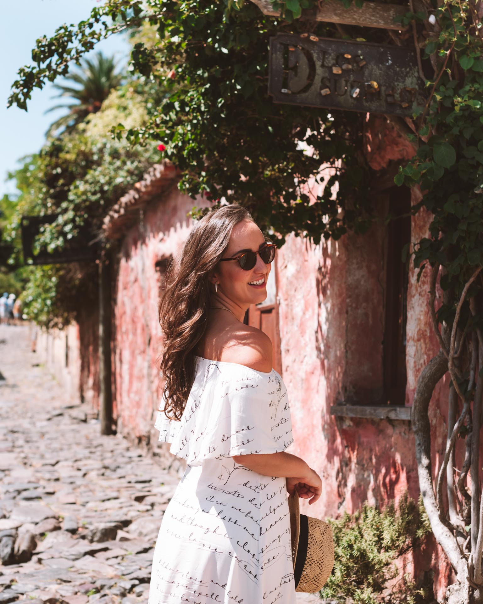 colonia del sacramento calle de los suspiros