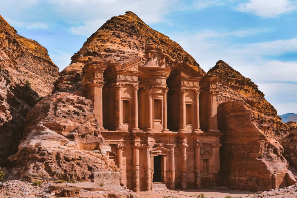 Qual o melhor seguro viagem para Jordânia? [COMPARATIVO 2026]