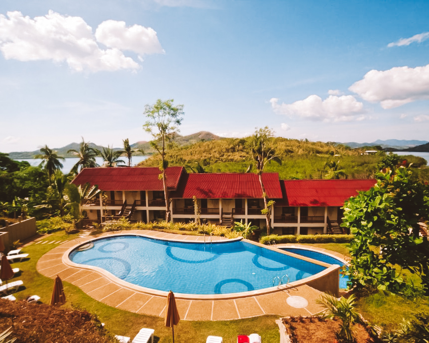 onde ficar em Coron com piscina
