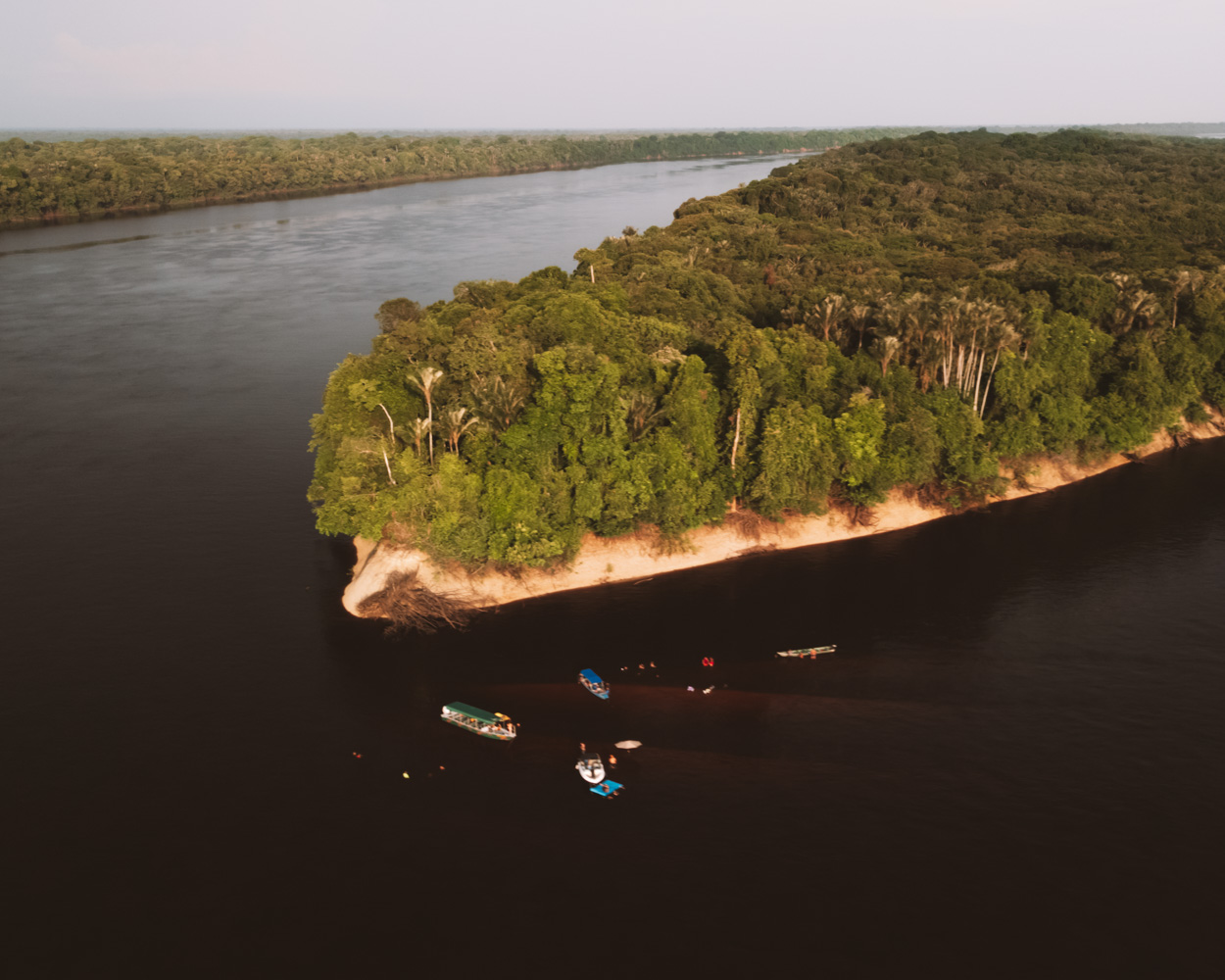 praias de novo airão