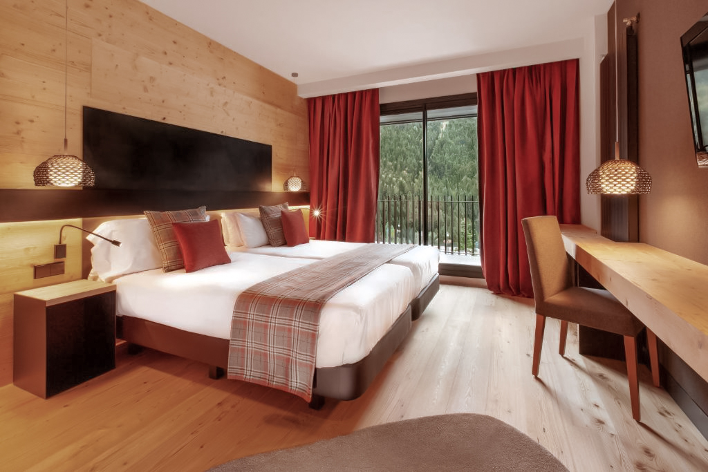 qual cidade ficar em andorra?