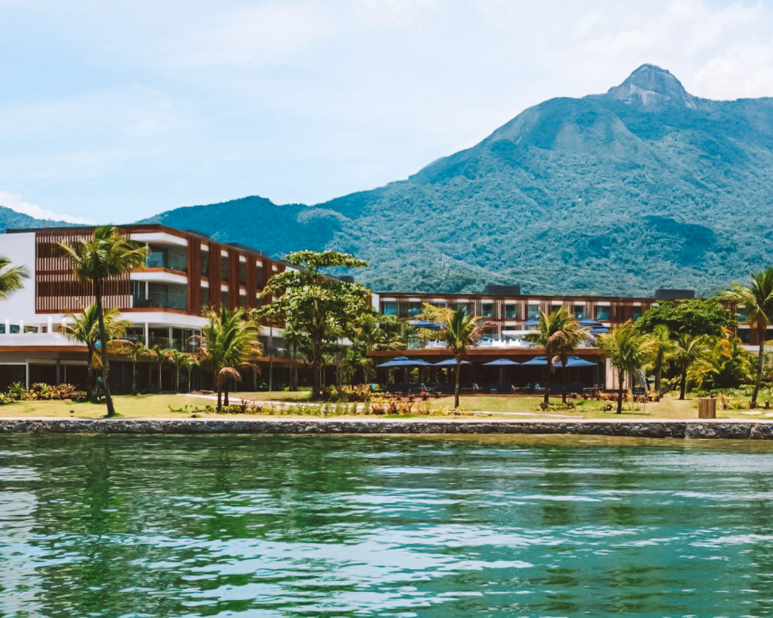 onde se hospedar em angra dos reis